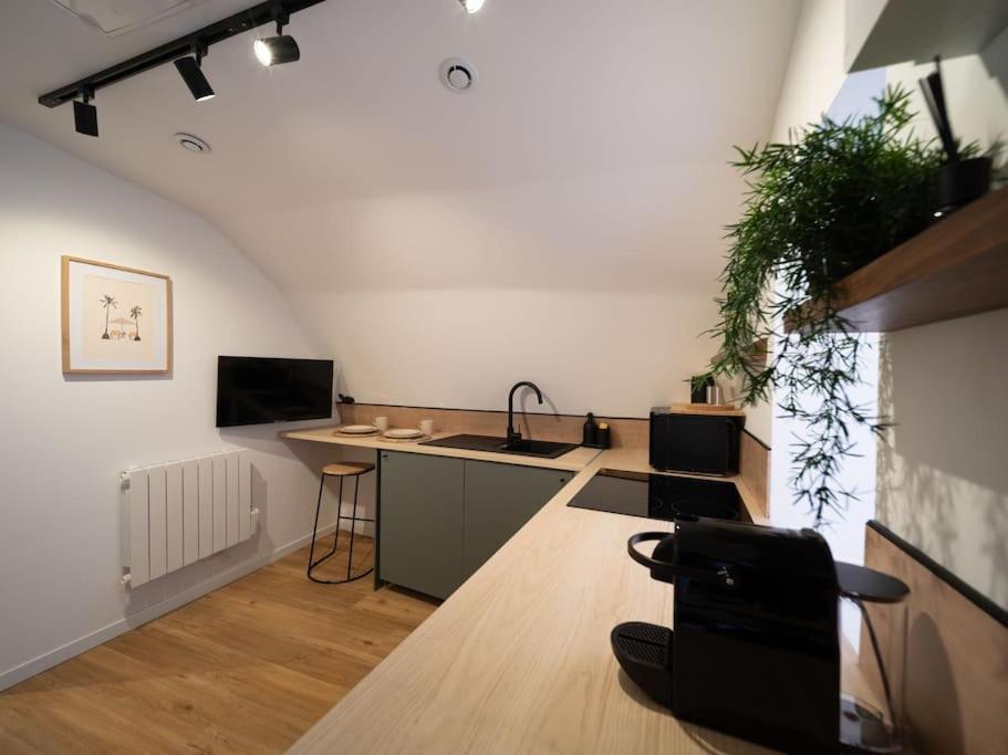 Le Cocon - Petit Studio 2 Couchages - Centre Historique Aubagne Exterior foto